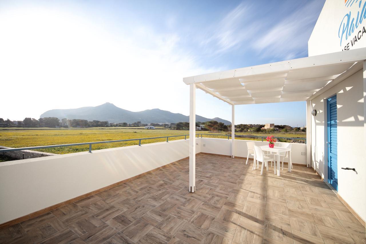 Plaia Resort Фавиняна Екстериор снимка